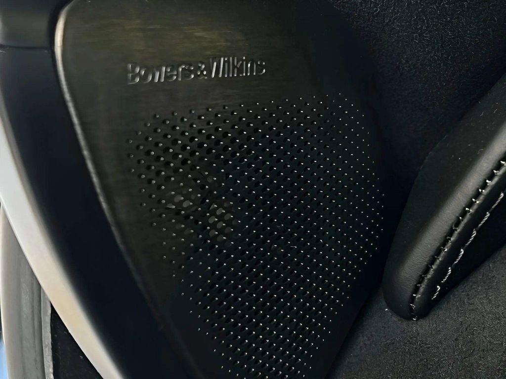 Used 2018 McLaren 720S image 15