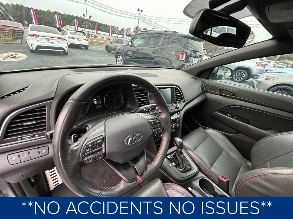 Used 2017 Hyundai Elantra Sport w/ Sport Premium Package 06 video 2