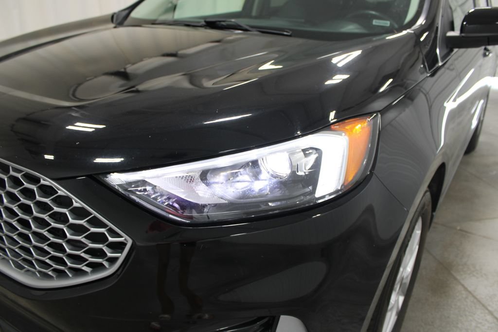 Used 2024 Ford Edge SEL AWD/4WD image 13
