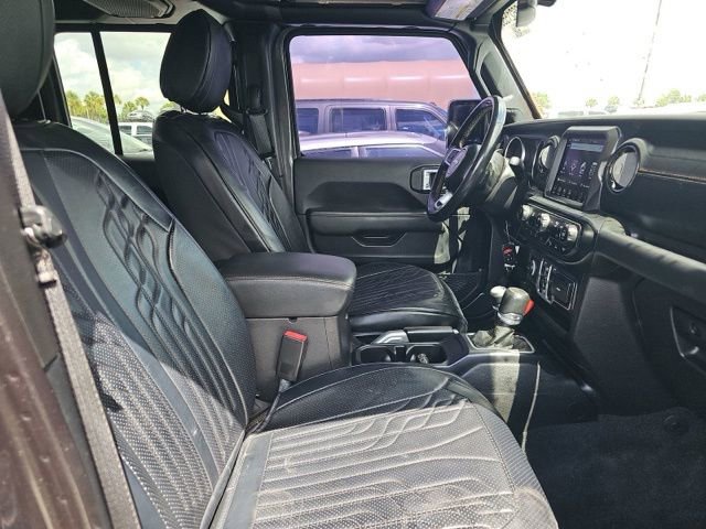 Used 2021 Jeep Gladiator Overland AWD/4WD image 10