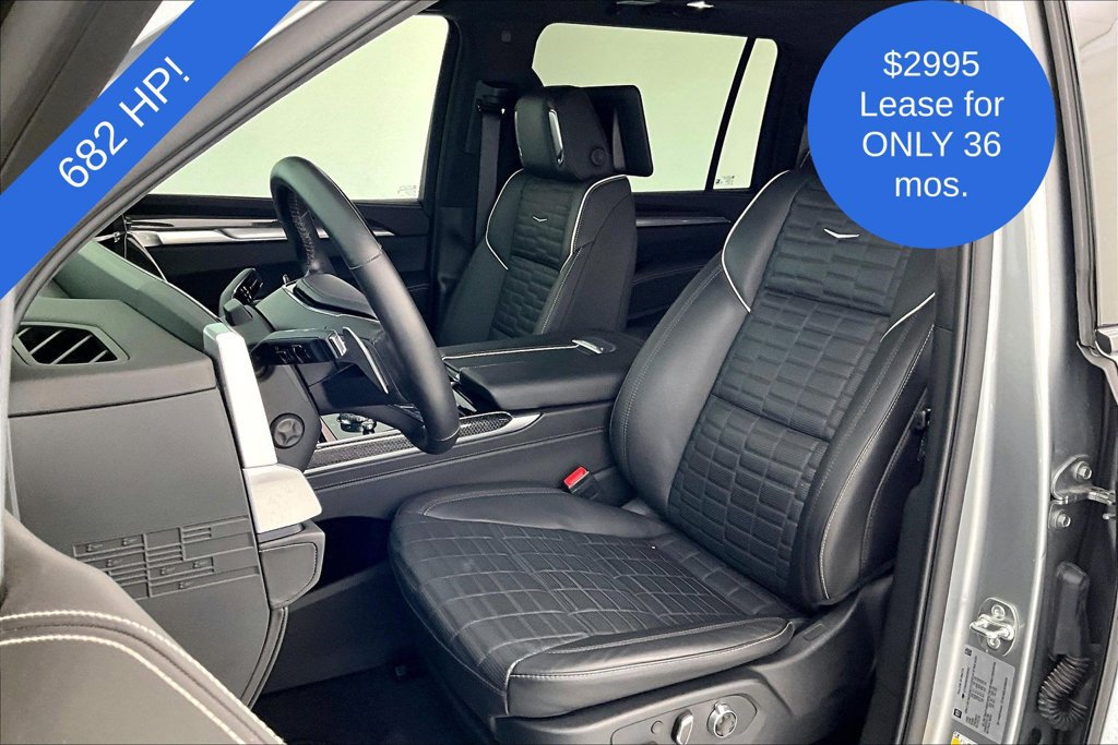 Used 2025 Cadillac Escalade ESV V AWD/4WD image 32