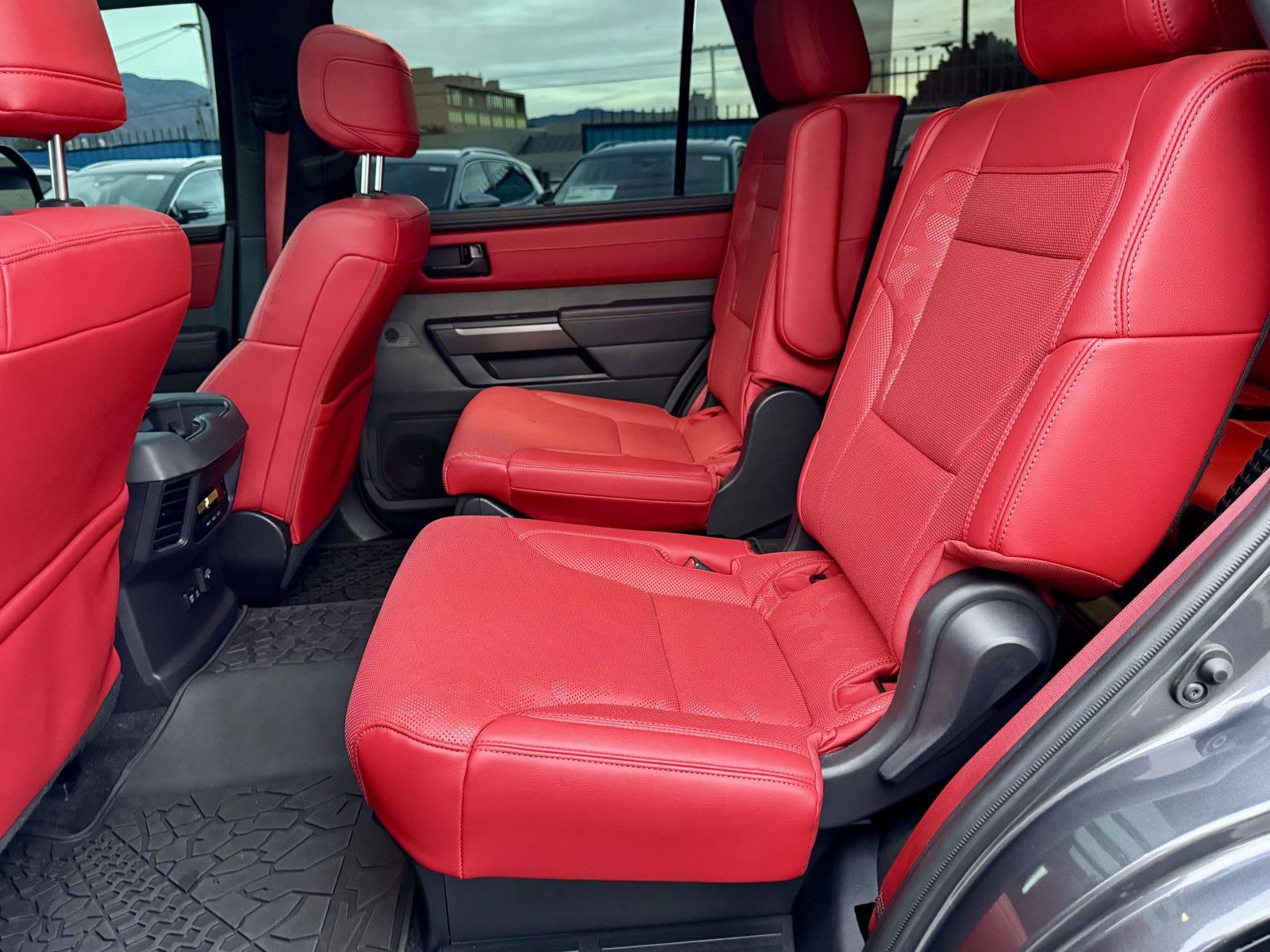 Used 2024 Toyota Sequoia 4WD image 10