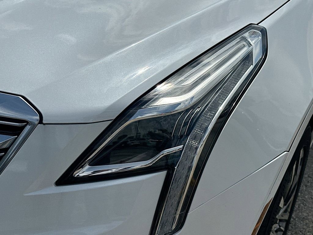 Used 2019 Cadillac XT5 Premium Luxury image 36