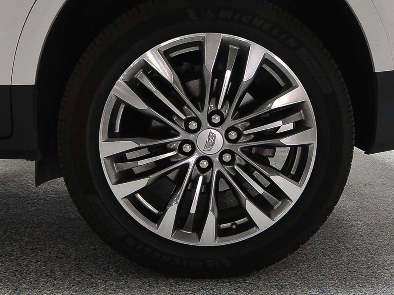 Used 2019 Cadillac XT5 Luxury image 5