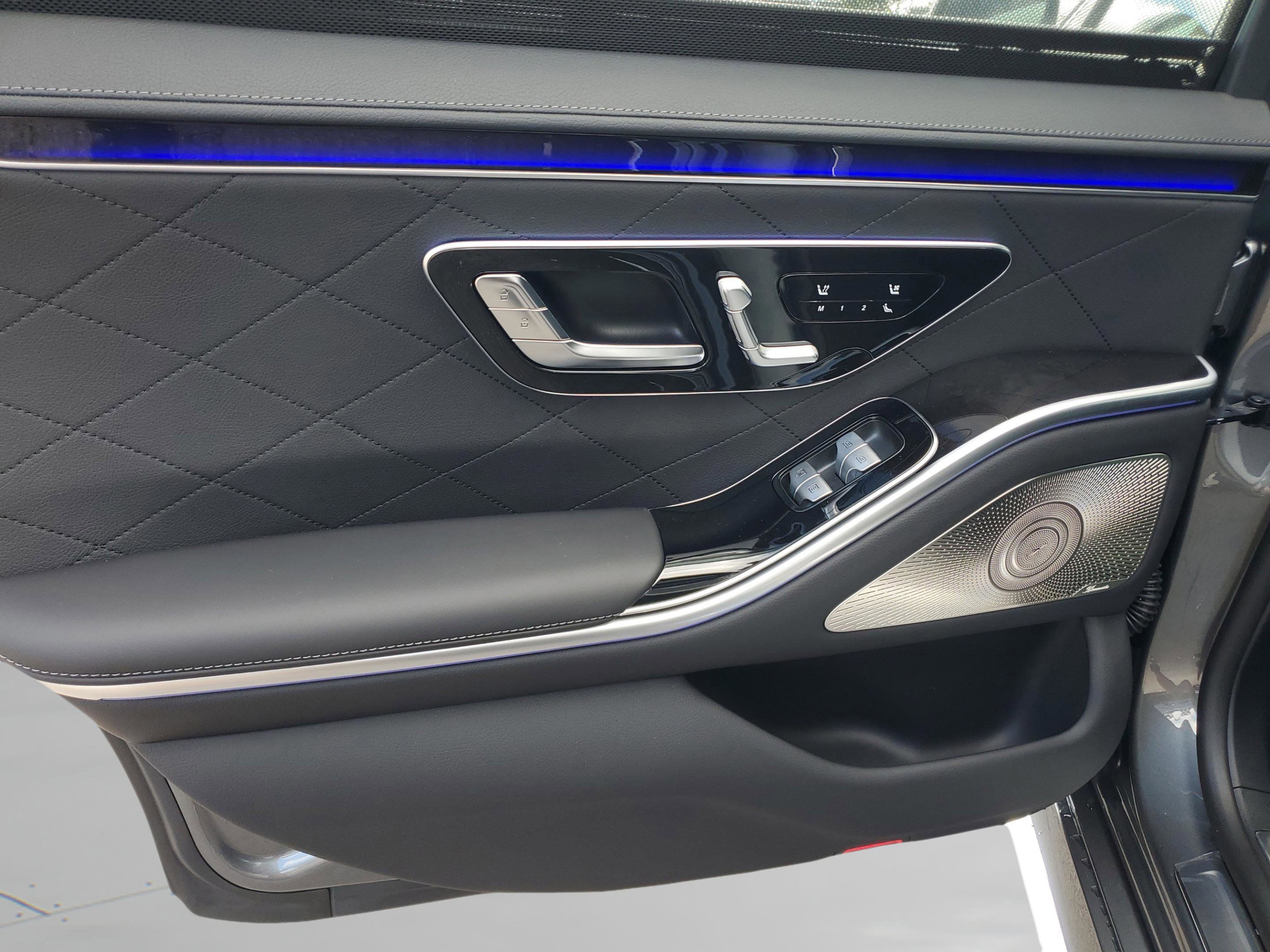 Used 2026 Mercedes-Benz S 580 4MATIC Sedan image 11