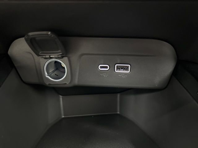 New 2026 Chevrolet Trax LT w/ Driver Confidence Package image 18