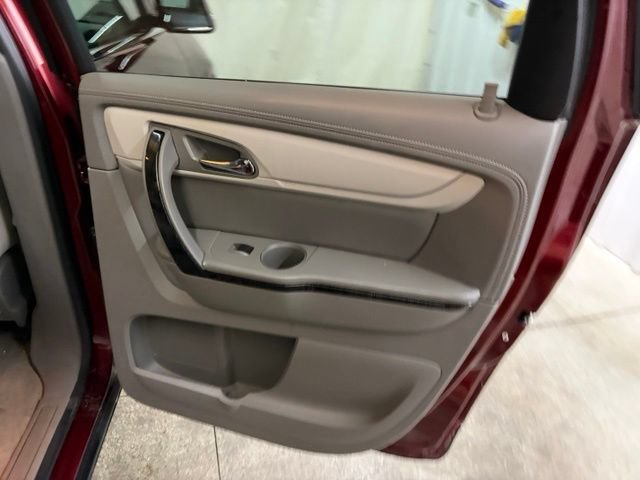 Used 2017 Chevrolet Traverse Premier AWD/4WD image 16