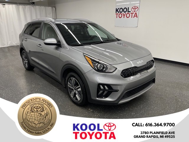 Used 2022 Kia Niro LXS