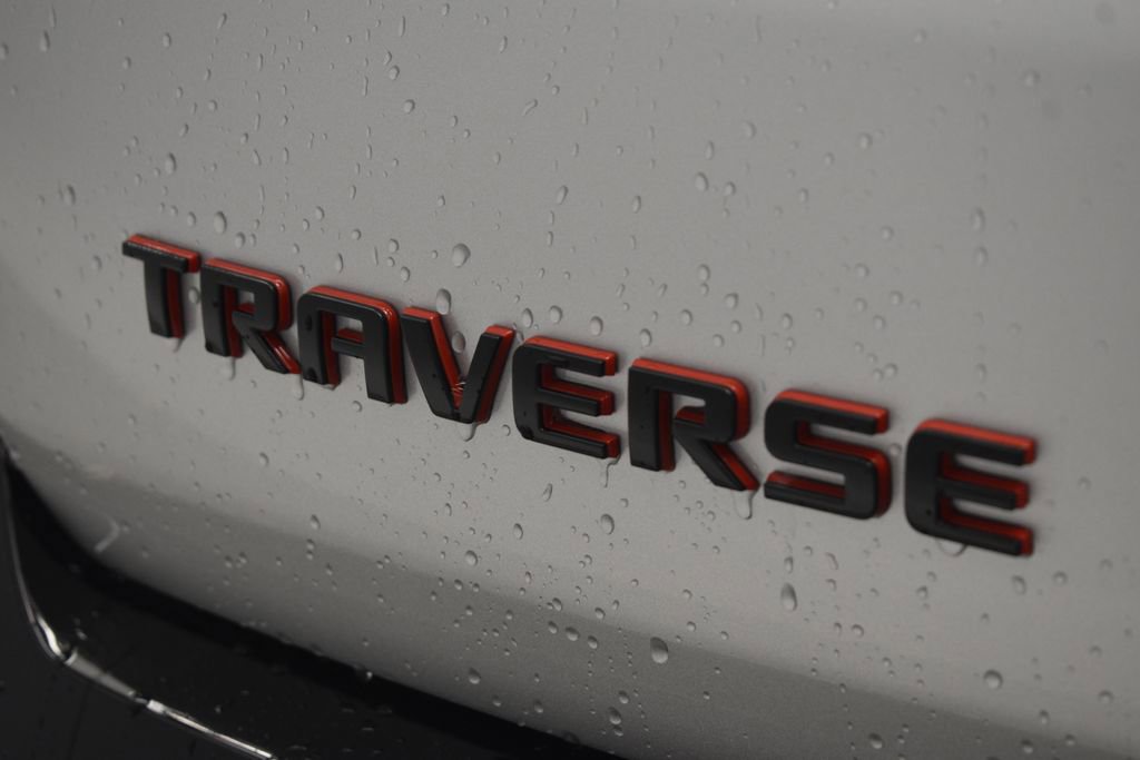 Used 2018 Chevrolet Traverse Premier w/ Redline Edition image 17