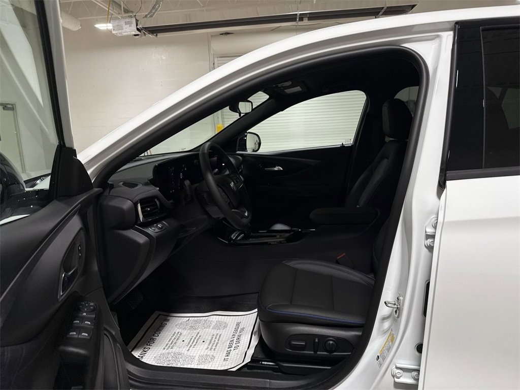 New 2026 Buick Envista Sport Touring w/ Convenience I Package image 18