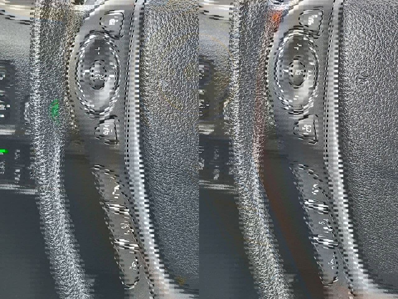 Certified 2023 Honda Ridgeline Sport image 26