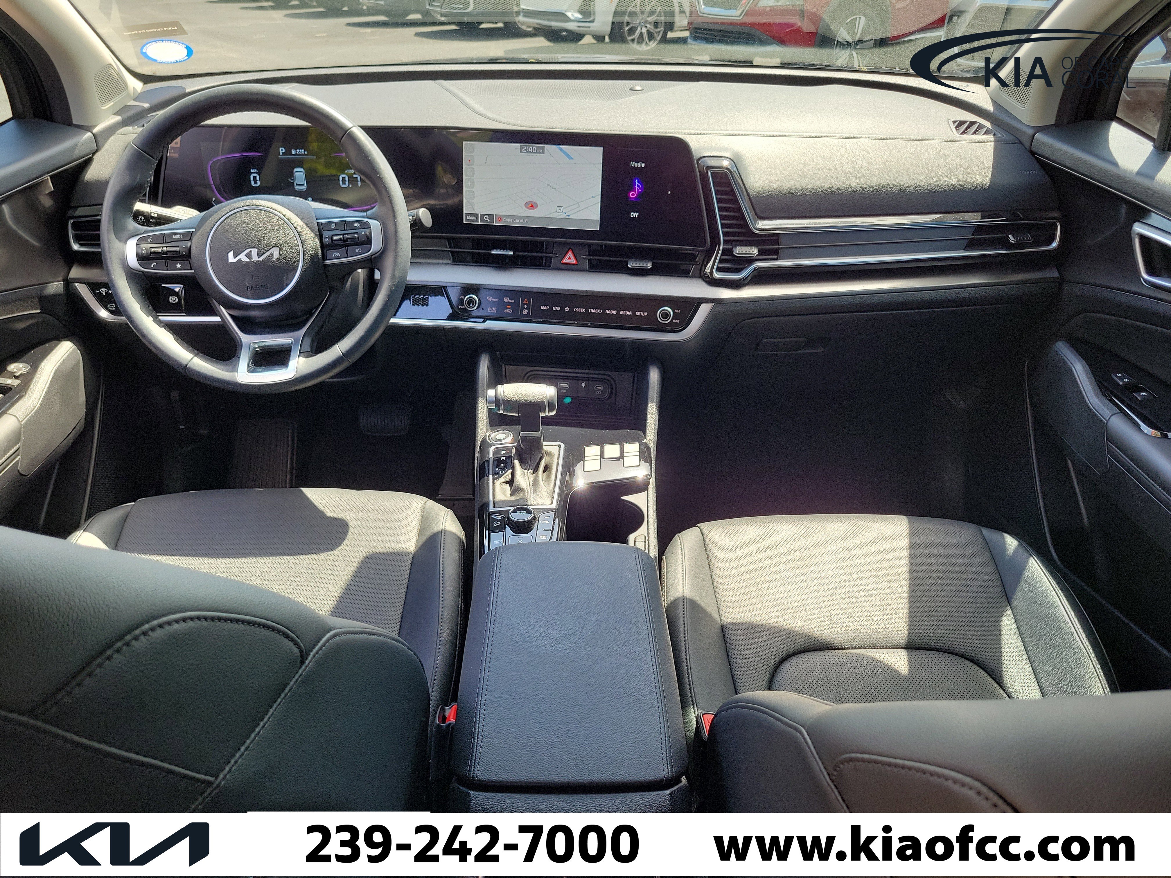 Certified 2025 Kia Sportage EX w/ Premium Package image 16
