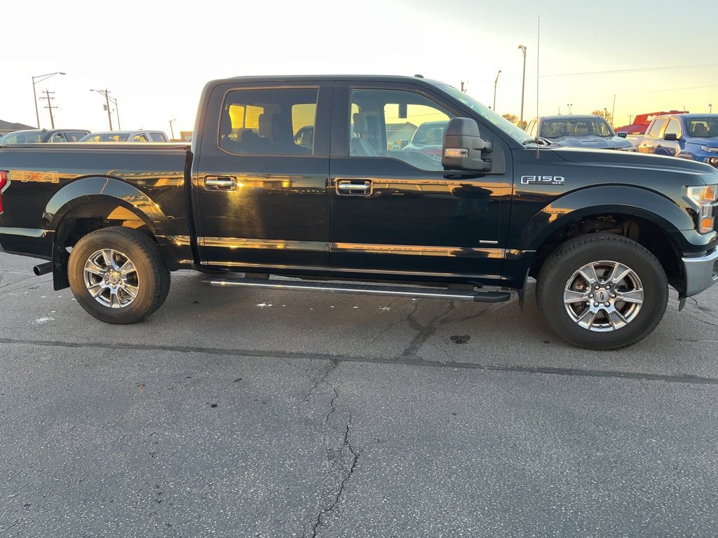 Used 2016 Ford F150 XLT w/ Equipment Group 302A Luxury image 4