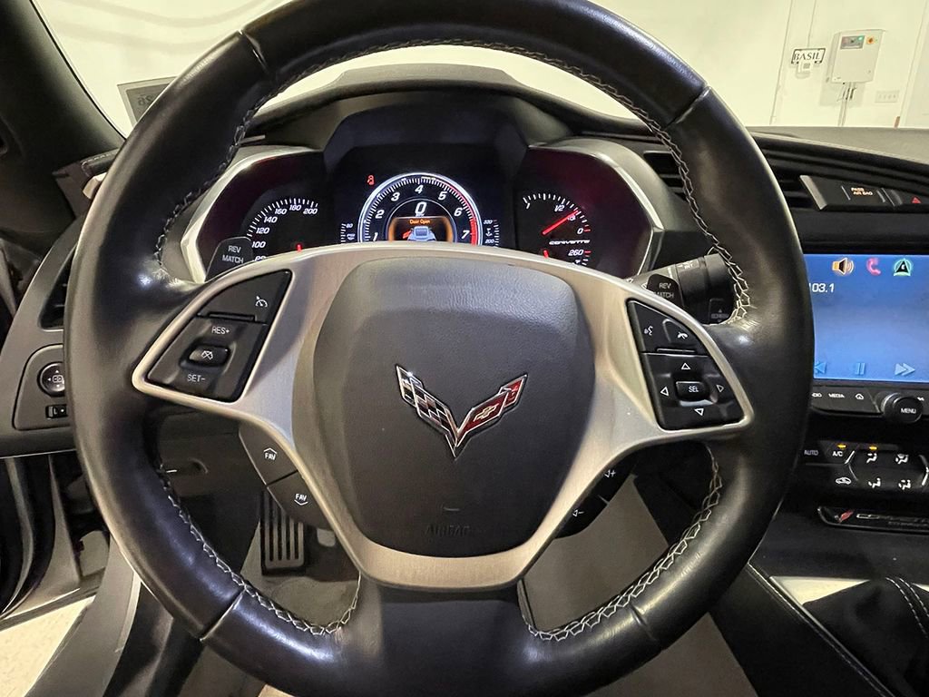 Used 2014 Chevrolet Corvette Stingray Coupe RWD image 70