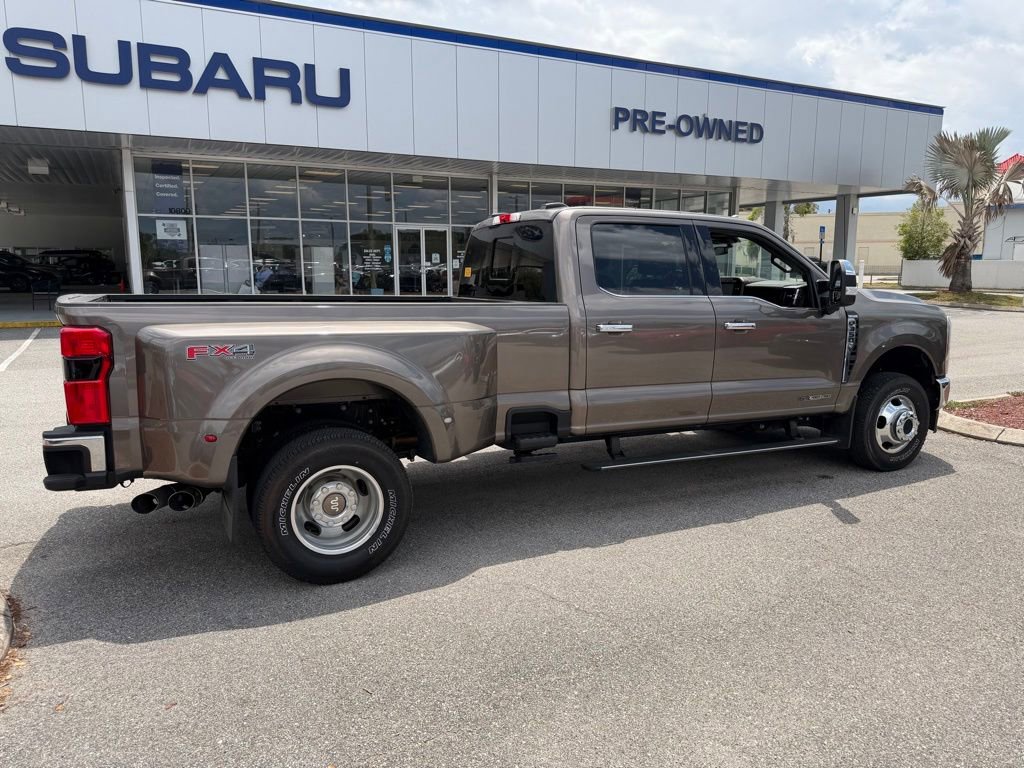 Used 2023 Ford F350 King Ranch w/ Chrome Package AWD/4WD image 3