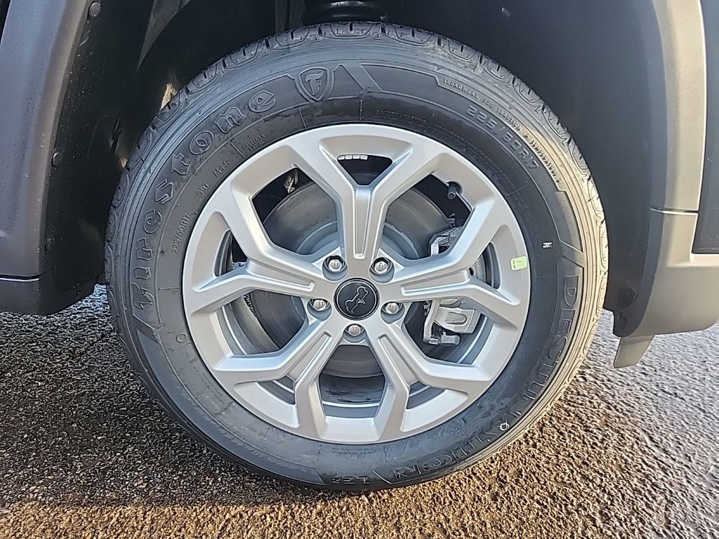 New 2026 Jeep Compass Latitude image 9