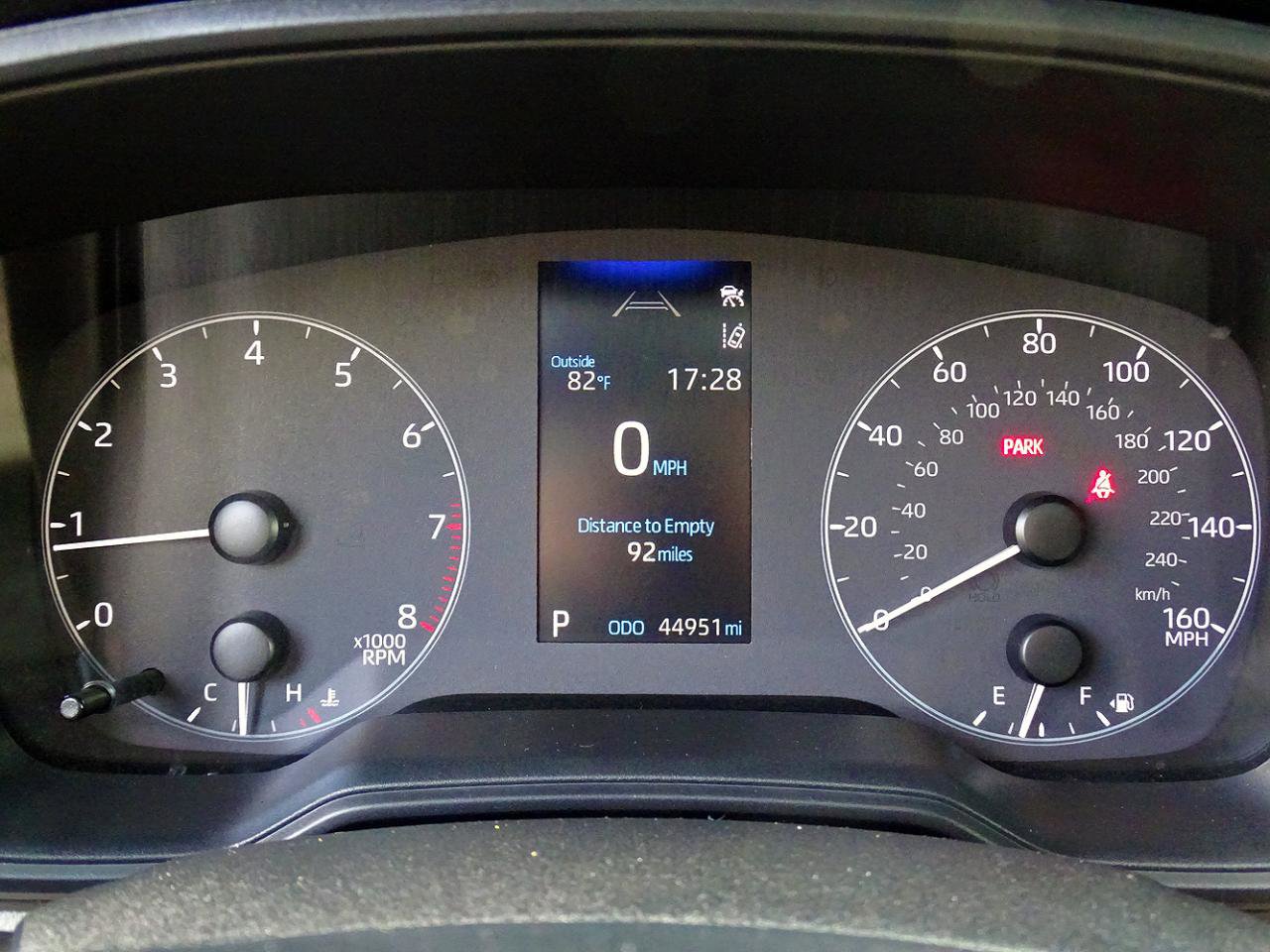 Used 2024 Toyota Corolla Cross LE w/ Moonroof Package FWD image 44
