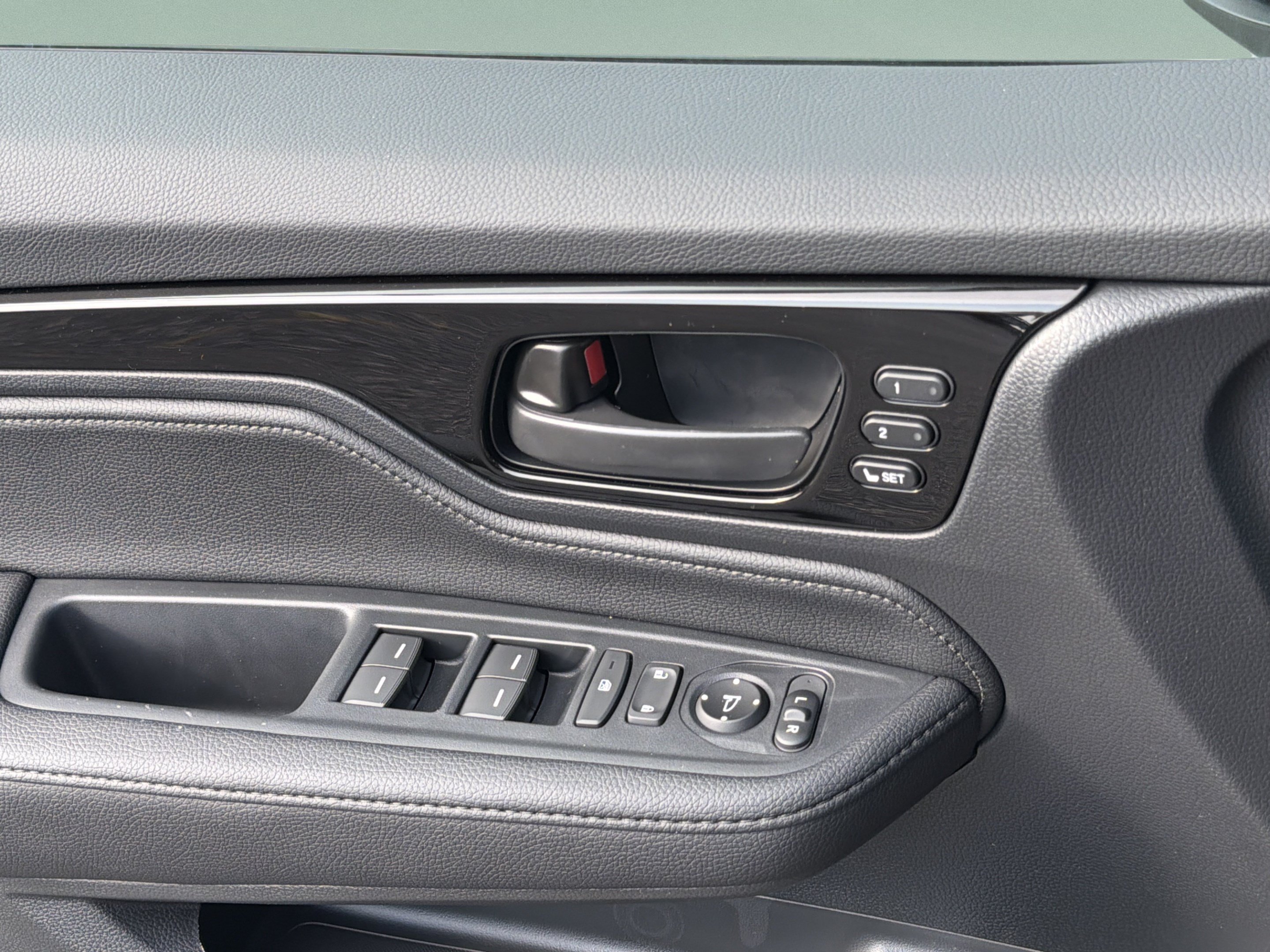 New 2026 Honda Odyssey Touring image 20