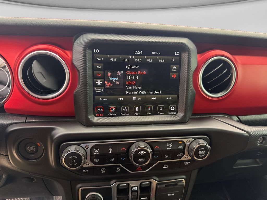 Used 2022 Jeep Gladiator Rubicon w/ LED Lighting Group AWD/4WD image 19