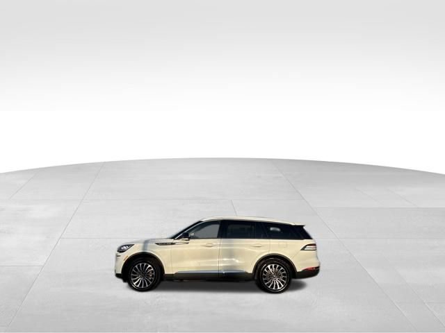 Certified 2020 Lincoln Aviator Reserve w/ Elements Package Plus AWD/4WD video 2