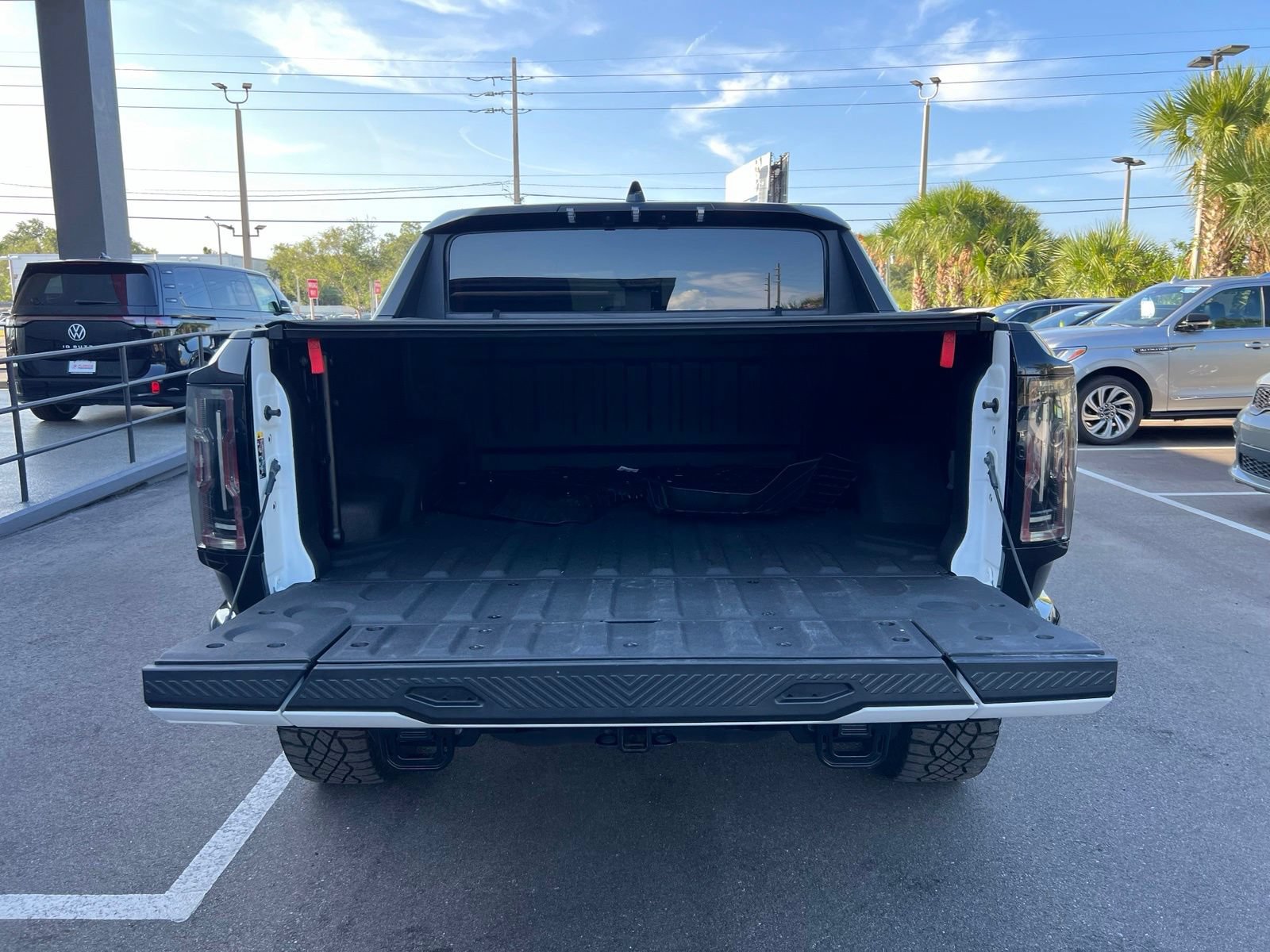 Used 2023 GMC Hummer EV Edition 1 AWD/4WD image 17