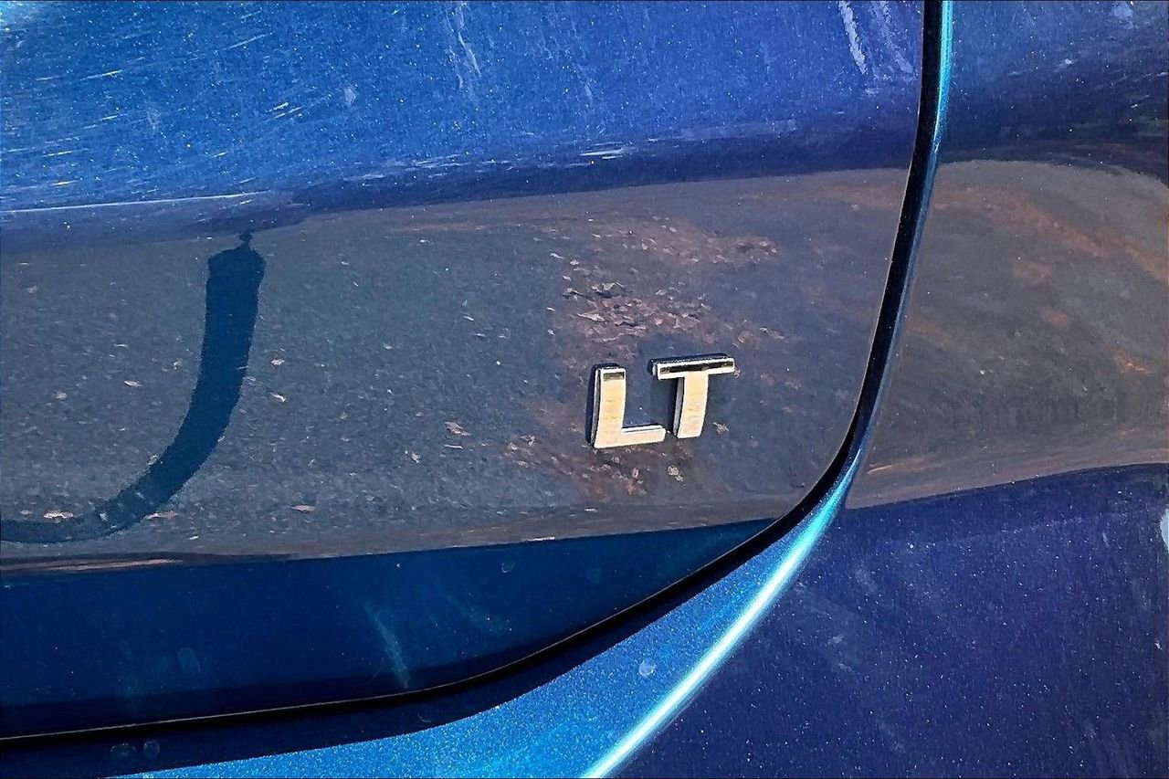 Used 2020 Chevrolet Equinox LT FWD image 21