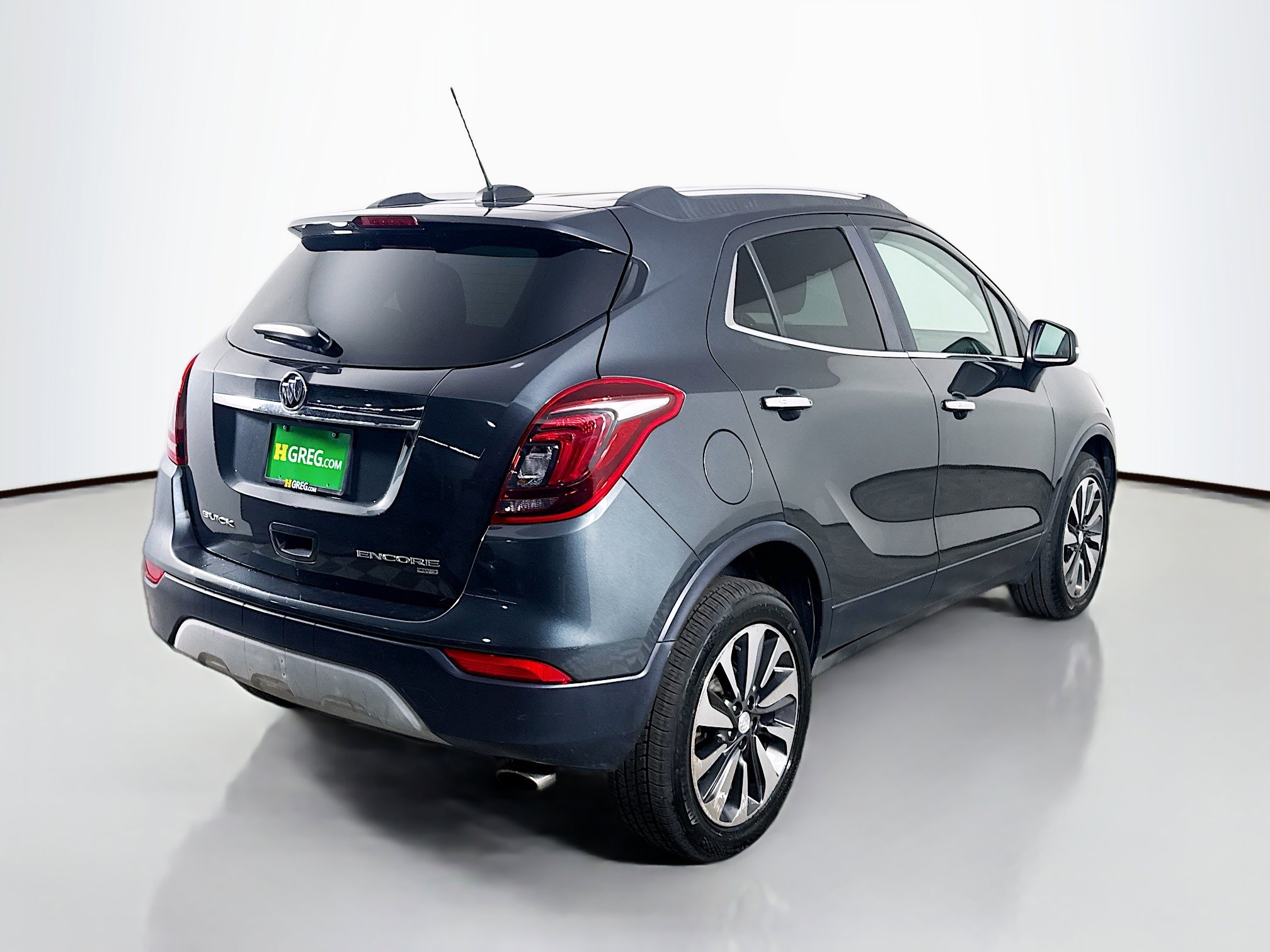 Used 2018 Buick Encore Preferred image 10