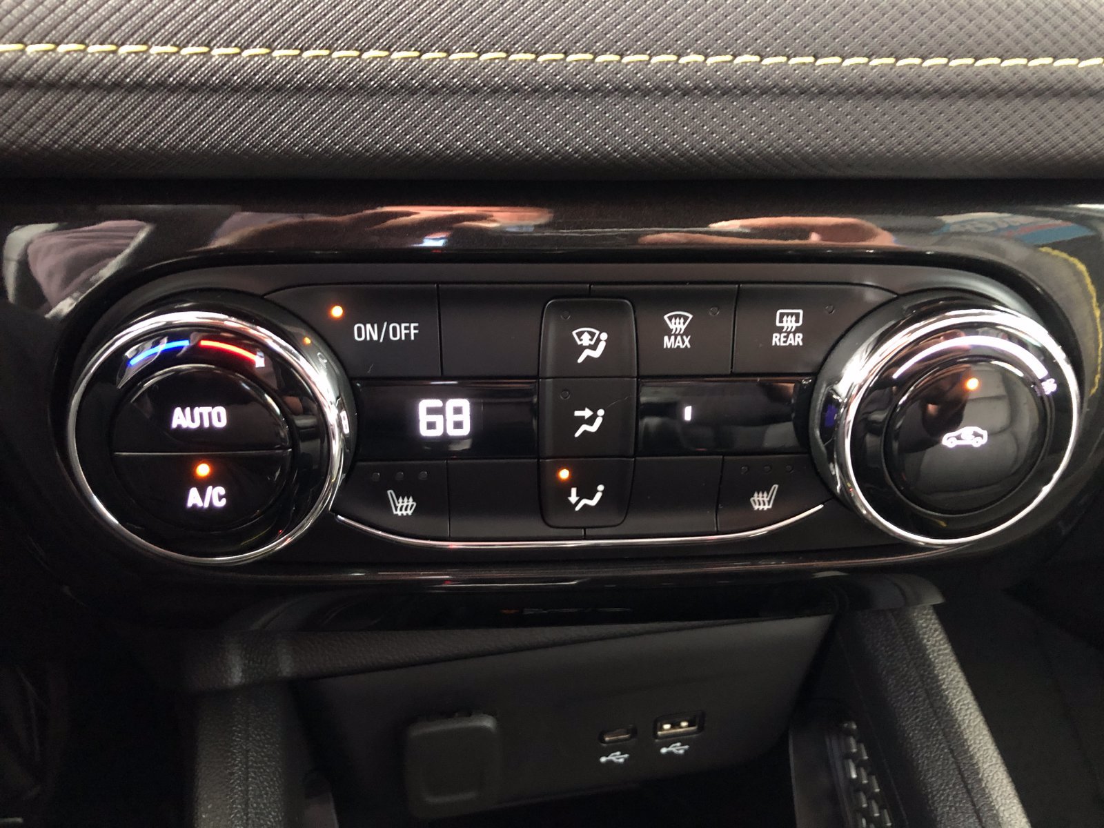 Used 2025 Chevrolet TrailBlazer ACTIV w/ Convenience Package FWD image 28