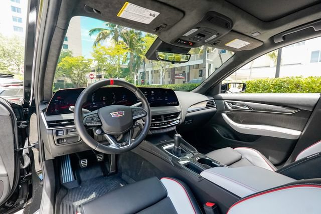 Used 2025 Cadillac CT5 V Blackwing w/ Carbon Fiber 2 Package RWD image 3