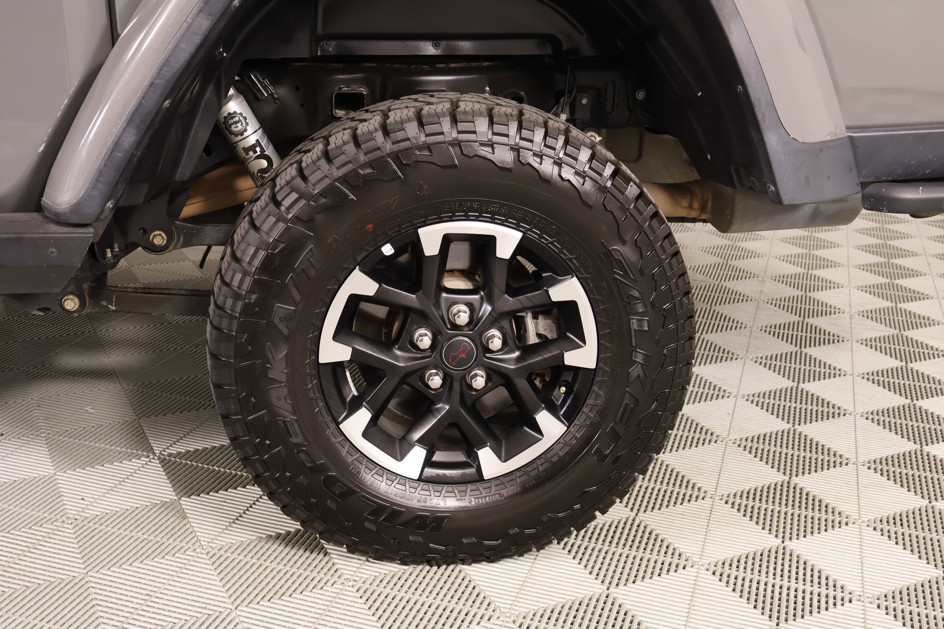 Used 2020 Jeep Gladiator Rubicon AWD/4WD image 16
