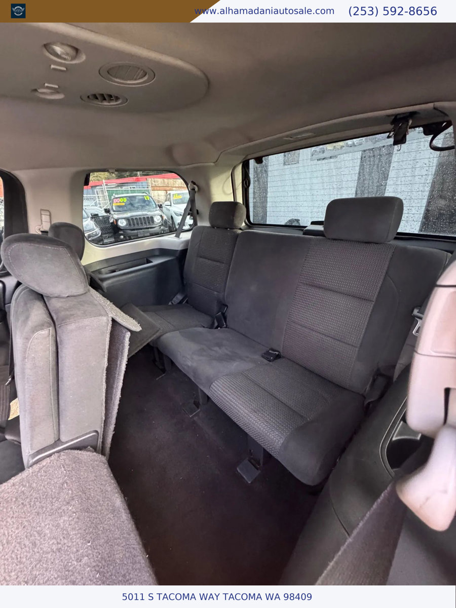 Used 2010 Nissan Armada SE image 11