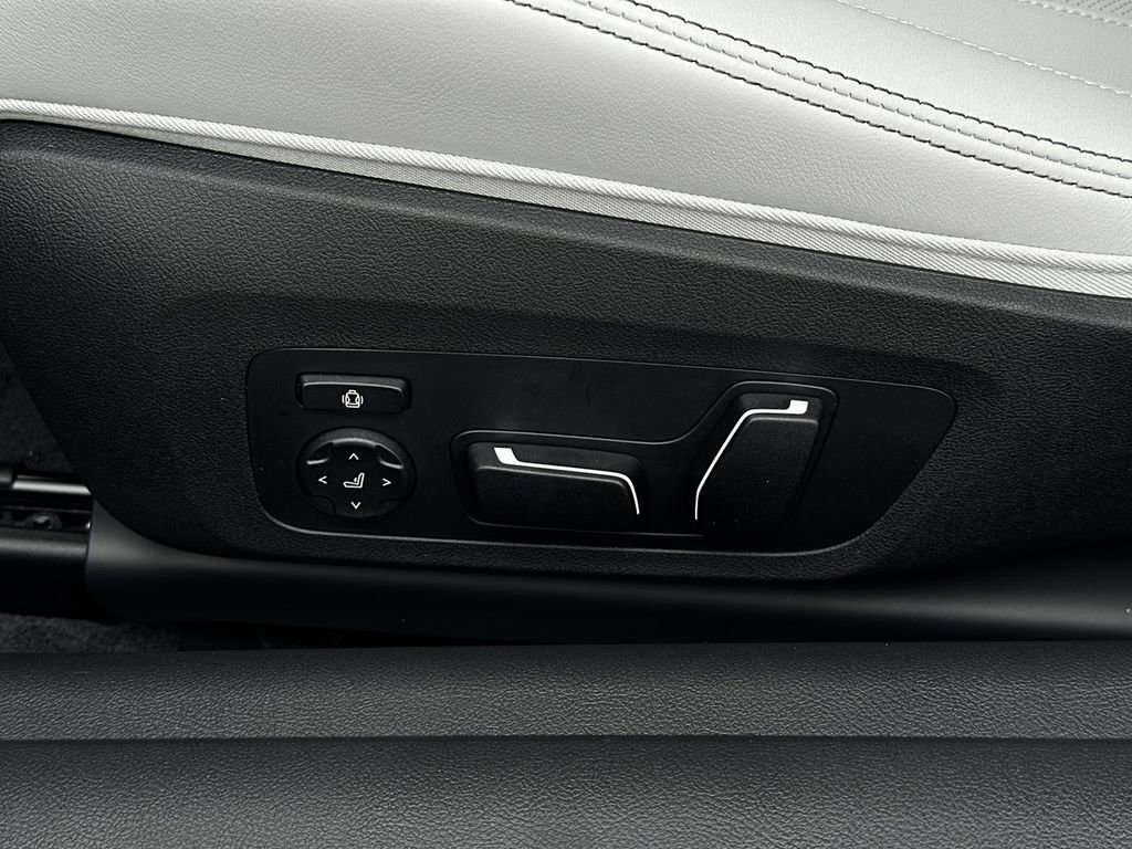 New 2026 BMW M4 xDrive Competition w/ M Driver's Package image 16