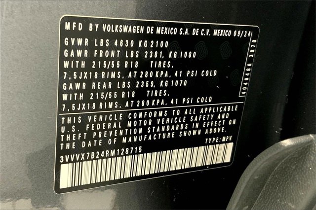 Used 2024 Volkswagen Taos SE image 35