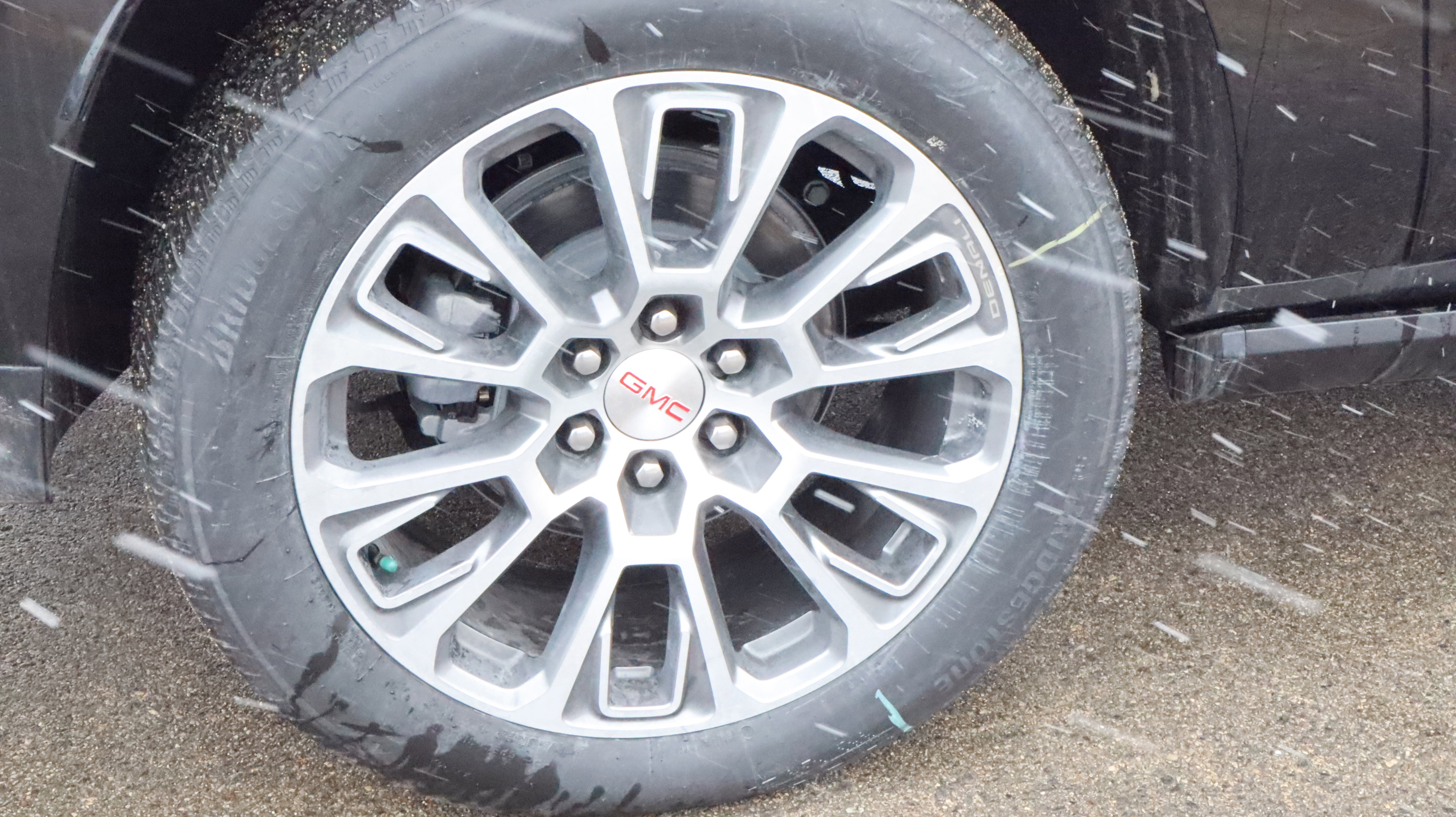 New 2026 GMC Yukon XL Denali w/ Denali Reserve Package image 17