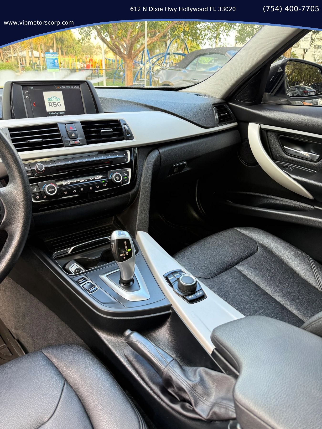Used 2018 BMW 320i xDrive Sedan AWD/4WD image 10