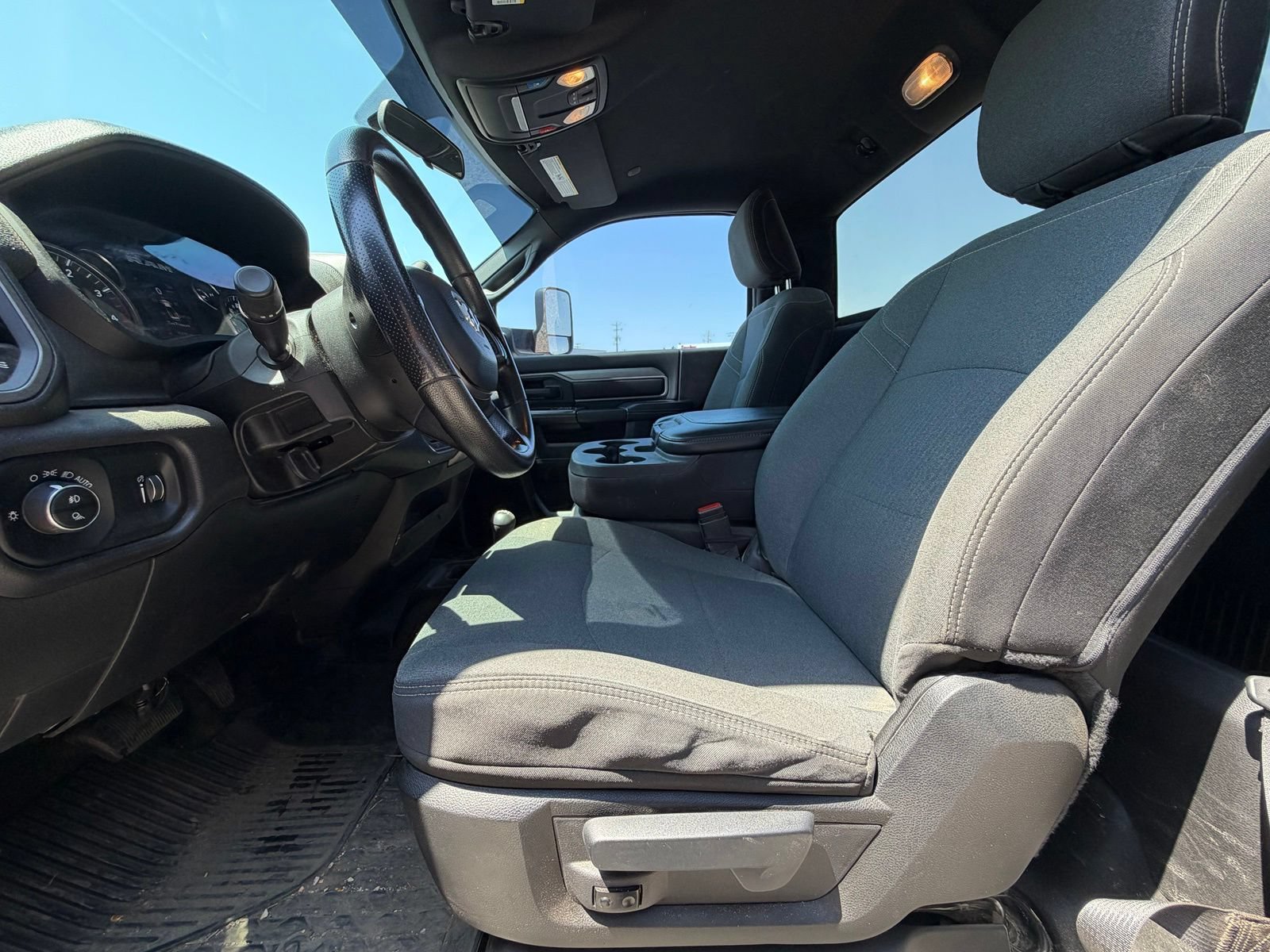 Used 2022 RAM 5500 Tradesman AWD/4WD image 6