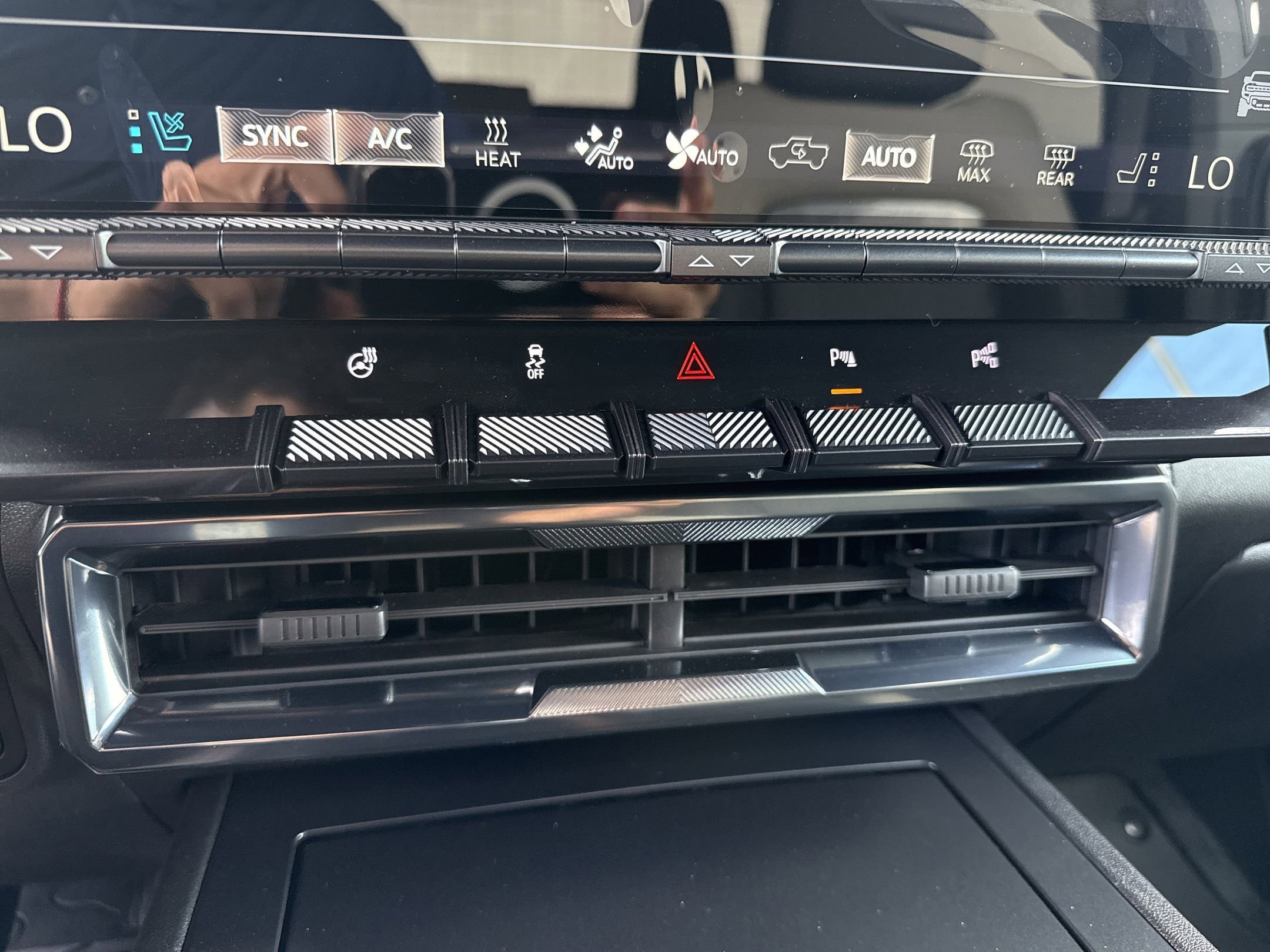 New 2026 GMC Hummer EV 4x4 Crew Cab image 18