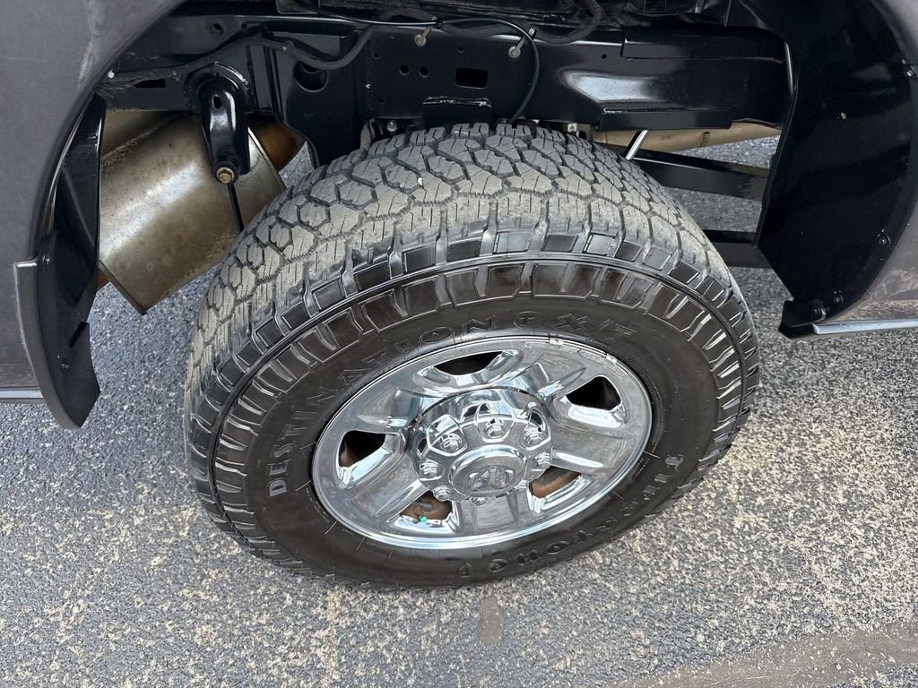 Used 2019 RAM 2500 Tradesman w/ Chrome Appearance Group AWD/4WD image 40