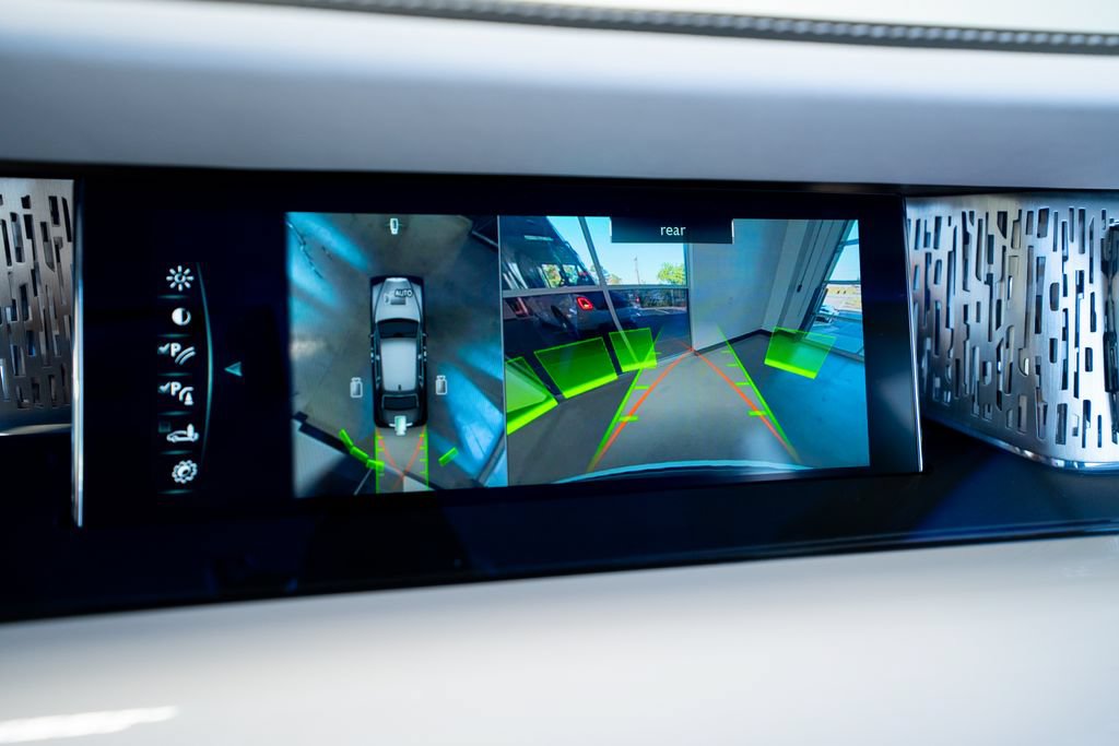 Used 2019 Rolls-Royce Phantom Sedan RWD image 39