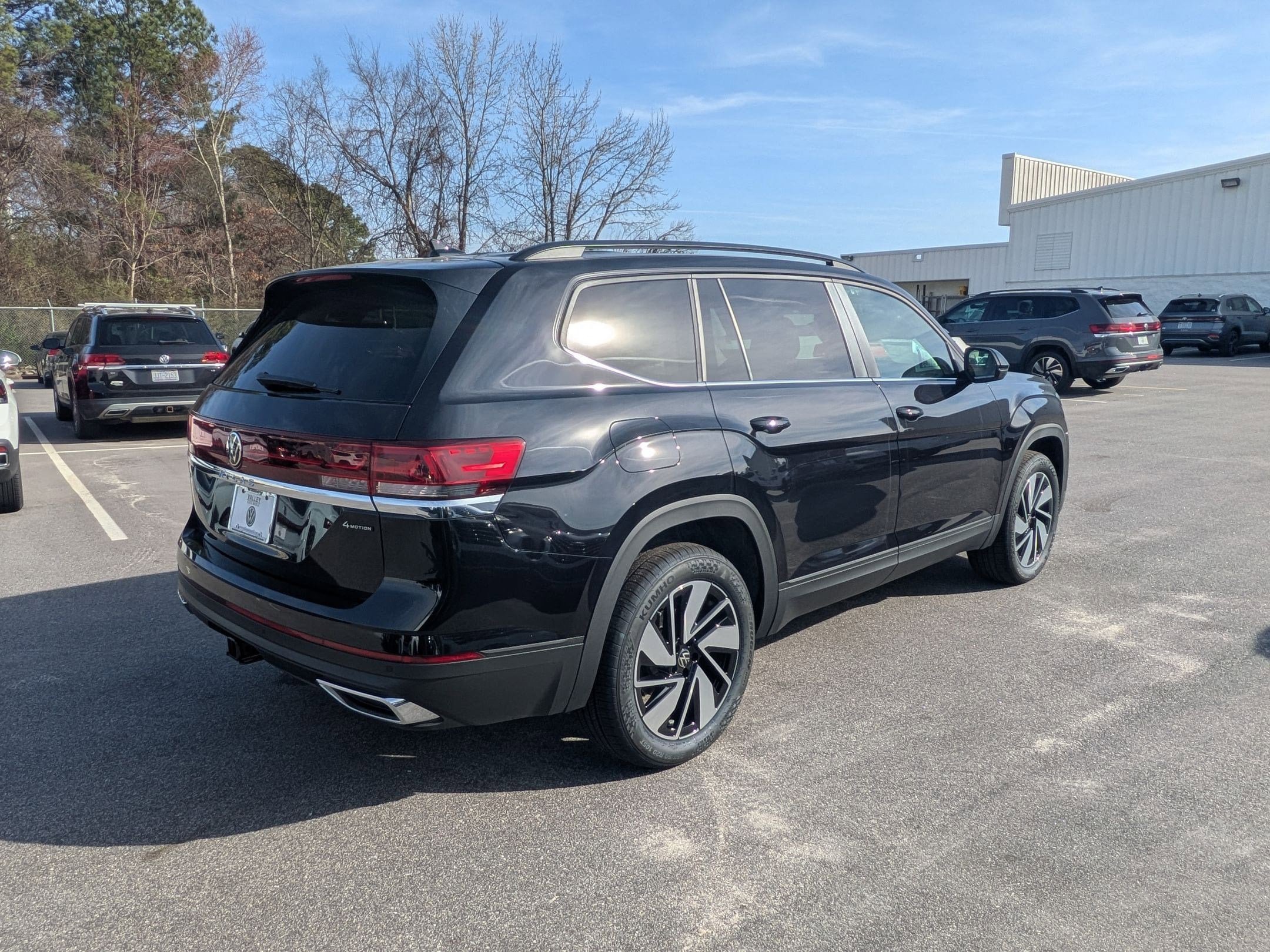 New 2026 Volkswagen Atlas SE AWD/4WD image 3