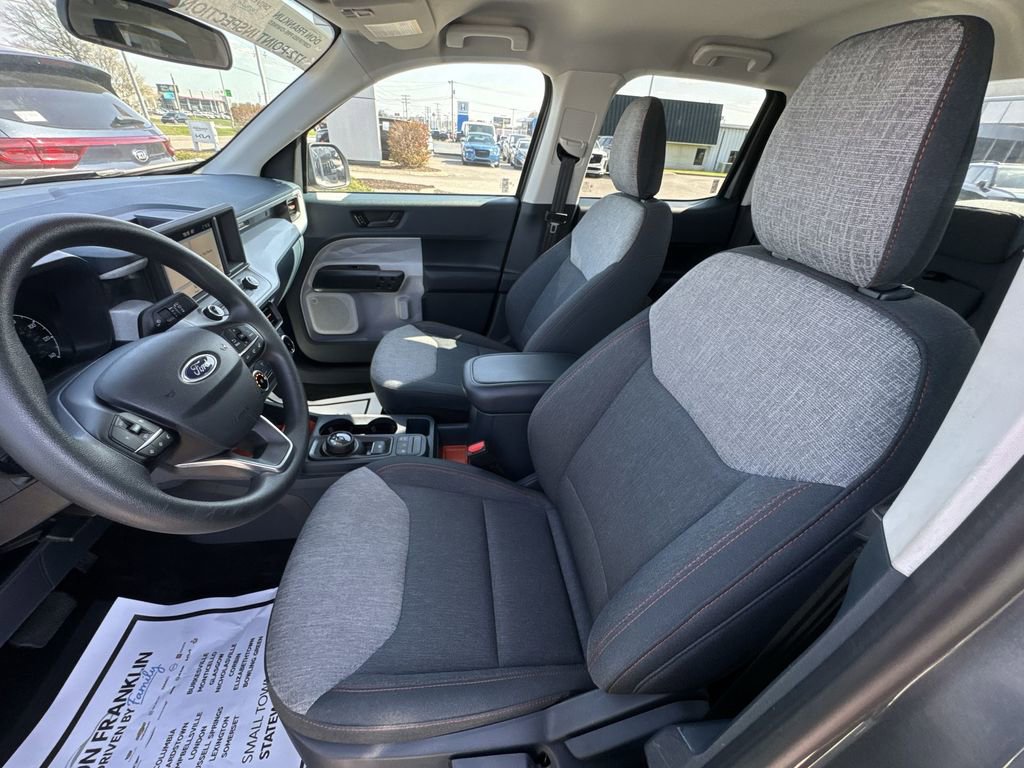 Used 2024 Ford Maverick XLT image 11