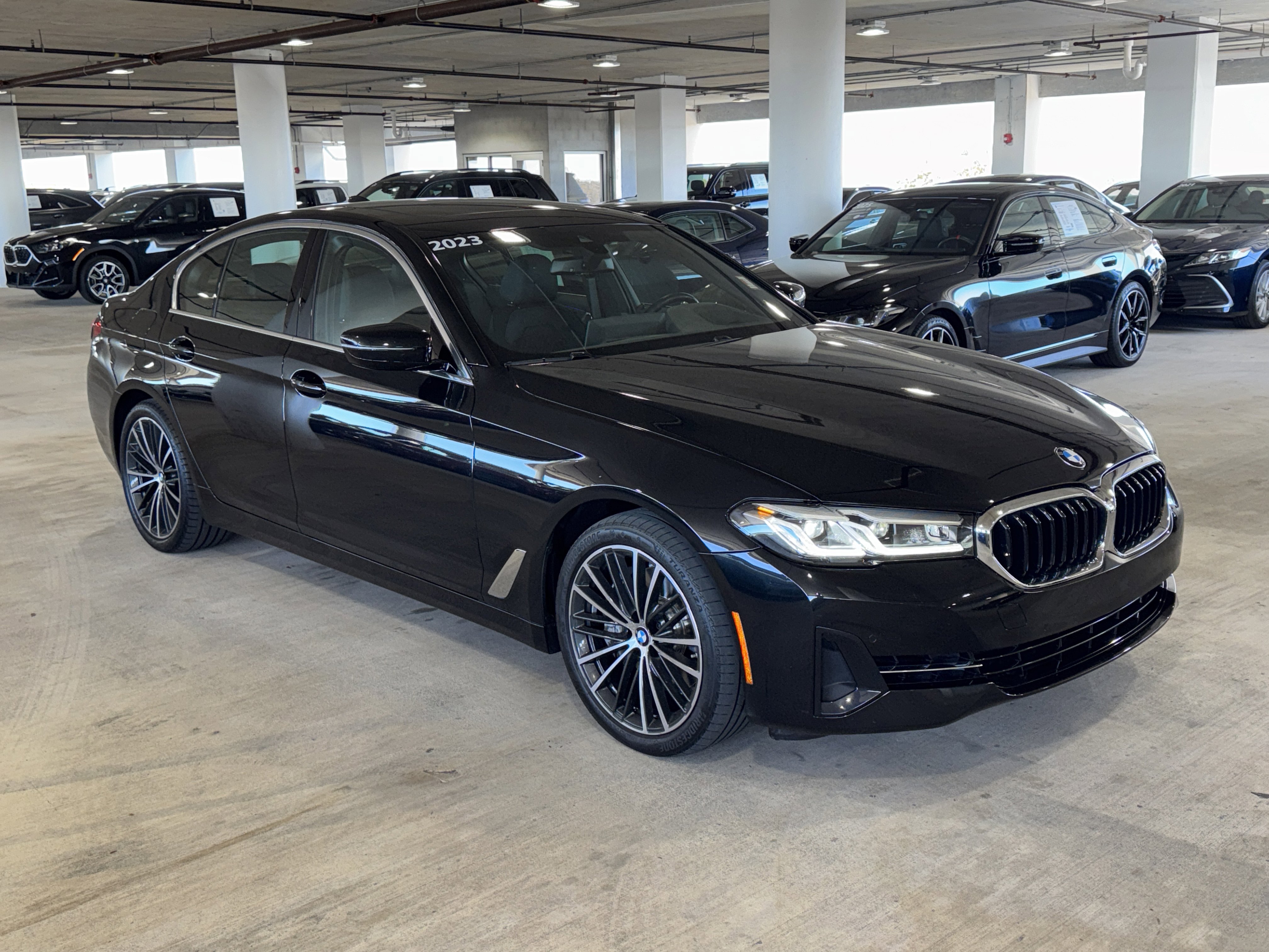Used 2023 BMW 540i w/ Premium Package image 1