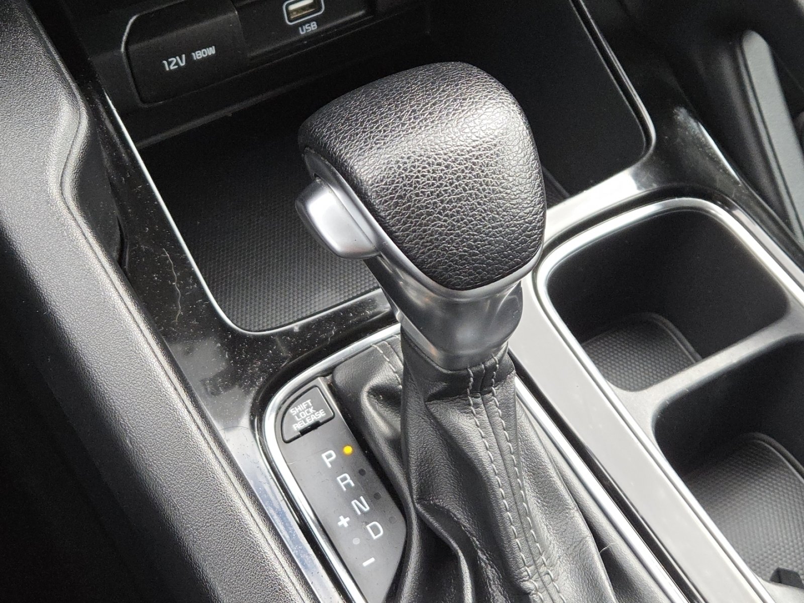 Used 2022 Kia Telluride LX AWD/4WD image 30