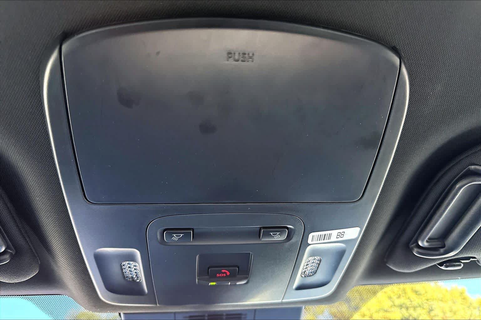 Used 2026 Toyota Camry SE FWD image 31