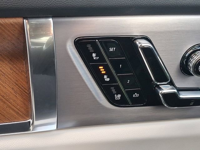 New 2026 Cadillac Vistiq Luxury AWD/4WD image 15