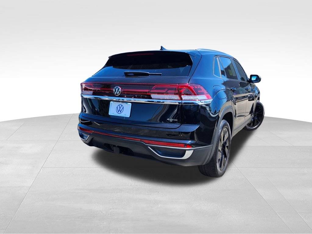 Certified 2024 Volkswagen Atlas Cross Sport SE AWD/4WD image 6