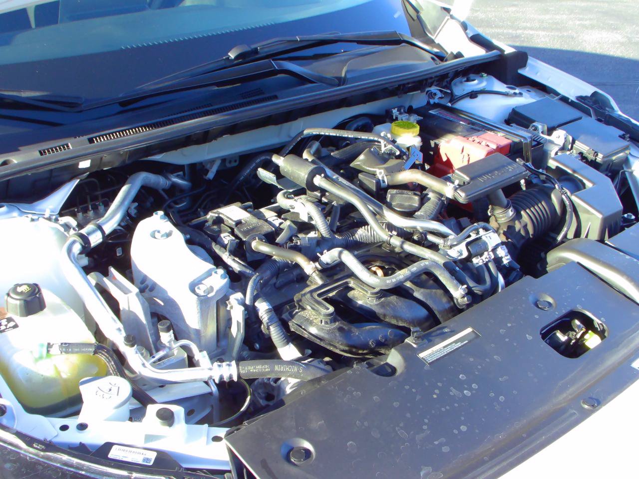 Used 2025 Nissan Sentra SV FWD image 10