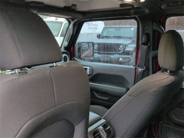 Certified 2022 Jeep Wrangler Unlimited Sahara w/ LED Lighting Group image 26