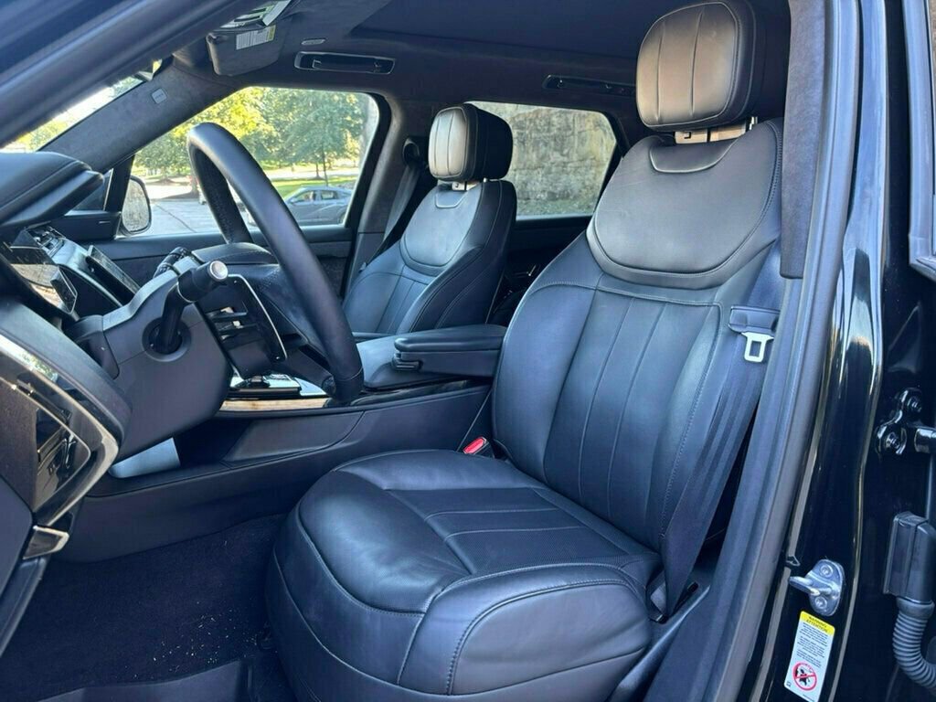 Used 2023 Land Rover Range Rover Sport First Edition image 11