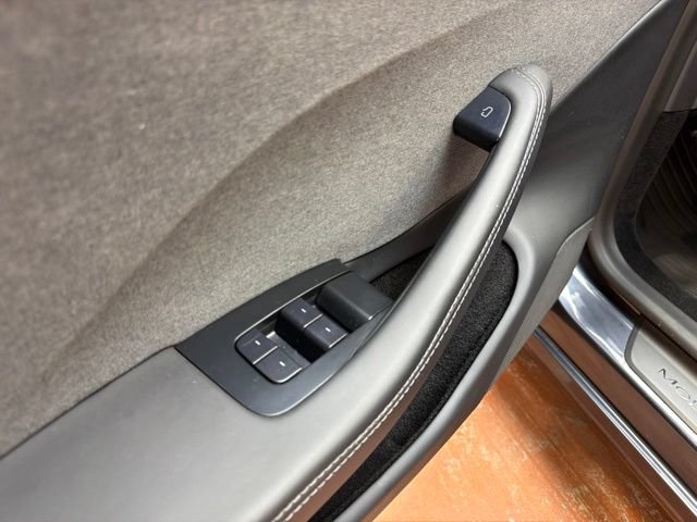 Used 2025 Tesla Model 3 RWD image 23